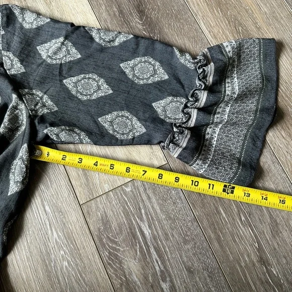 🛍️Kim Rogers ruffle sleeve blouse size 1X excellent condition - Picture 4 of 8